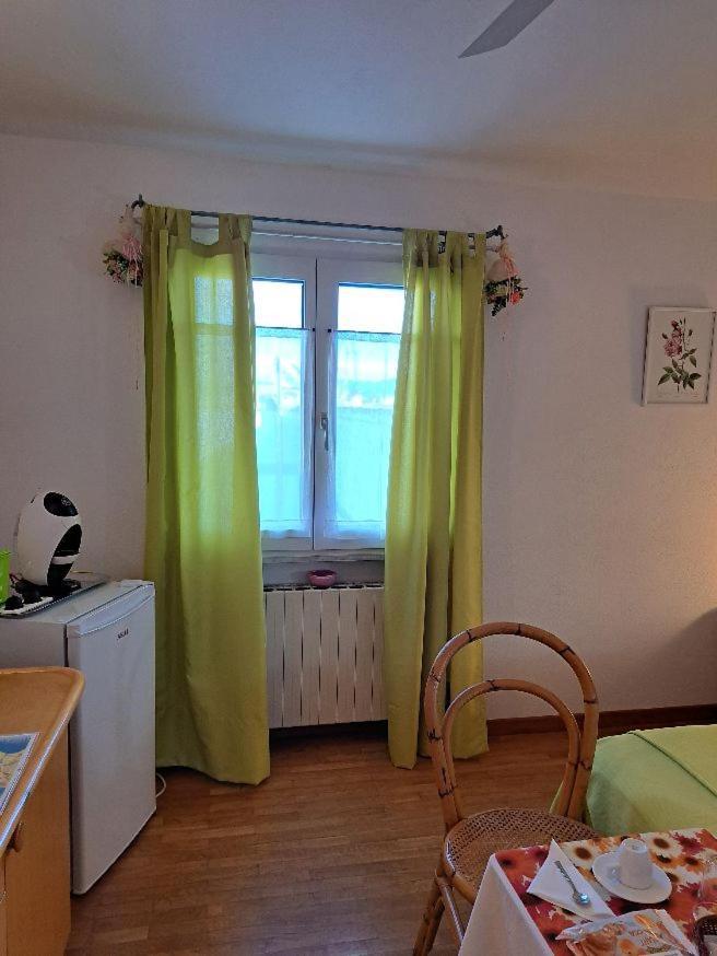 Il Profumo Di Ginestre Bed and Breakfast Olbia Buitenkant foto