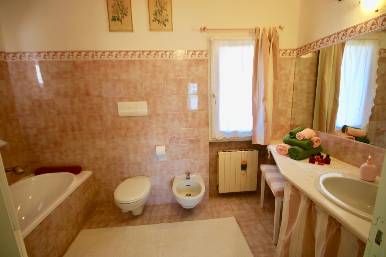 Il Profumo Di Ginestre Bed and Breakfast Olbia Buitenkant foto