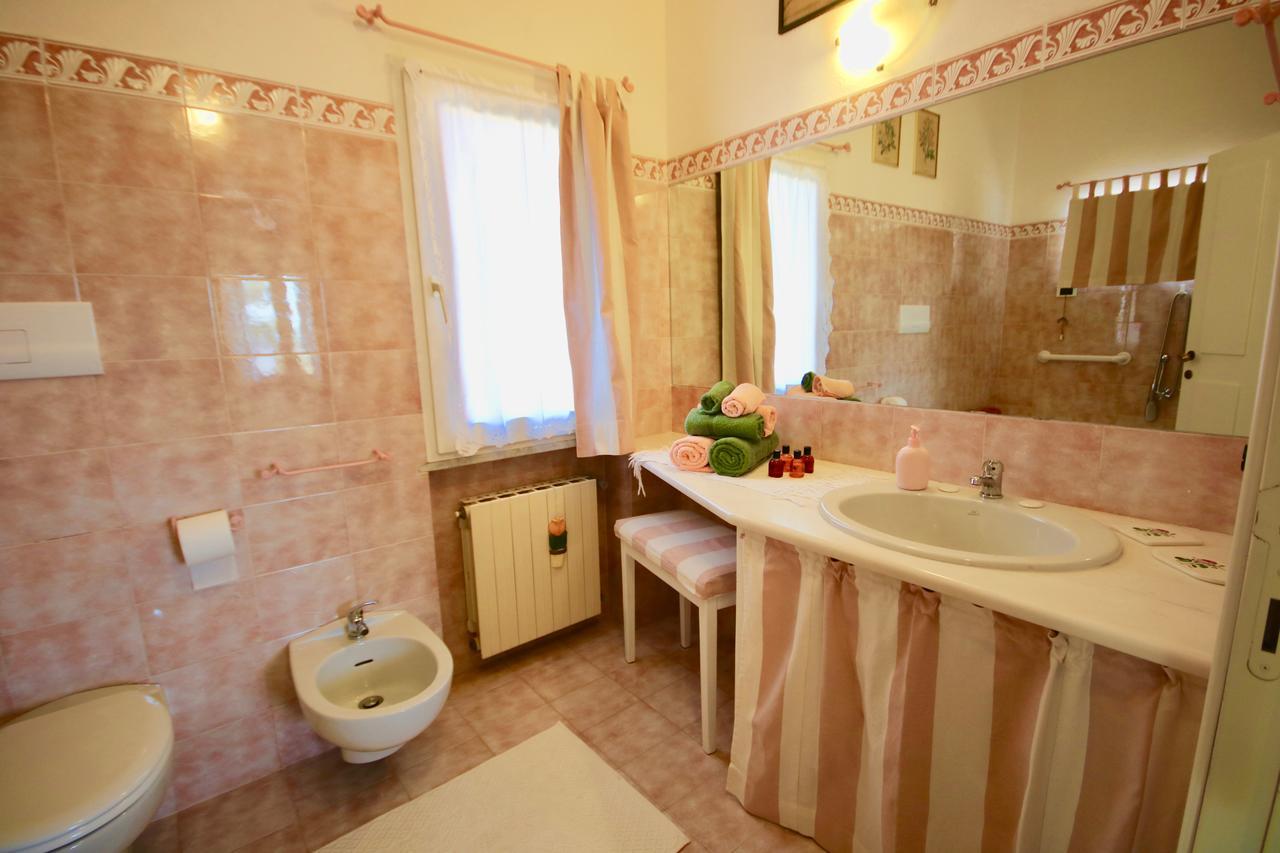 Il Profumo Di Ginestre Bed and Breakfast Olbia Buitenkant foto